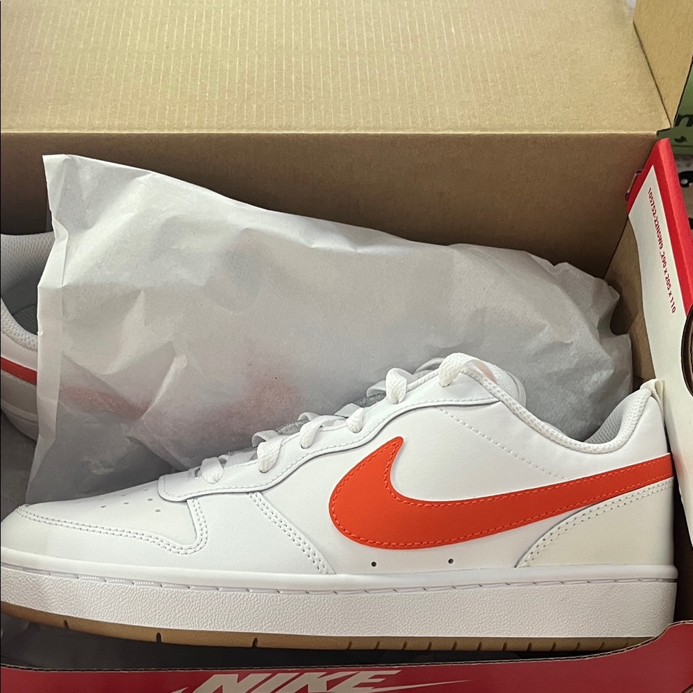 Nike Court Borough low 2 Orange Sneakers Brand New in box Kids 6.5 / Women 8